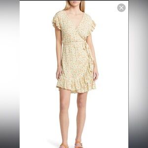 15. Billabong Wrap & Roll Floral Ruffle
Wrap Minidress size M
